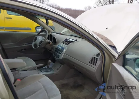 2004 Nissan Altima 2.5 S z USA, uszkodzony, nr VIN 1N4AL11D74C177416